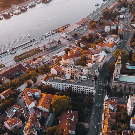 Boutique Townhouse 27 Hotell Belgrad